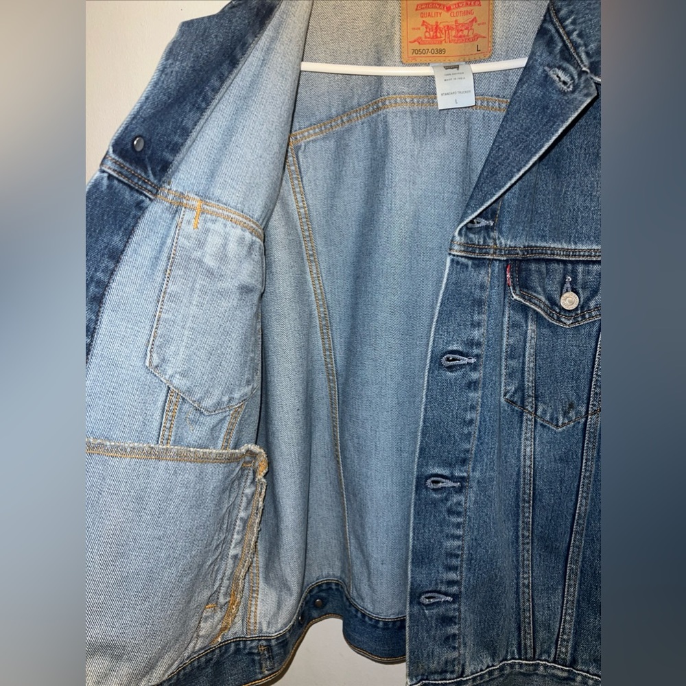 Levi Strauss Signature Standard Trucker  Jean Blue Denim Jacket Men's Size Lg. - Picture 10 of 11